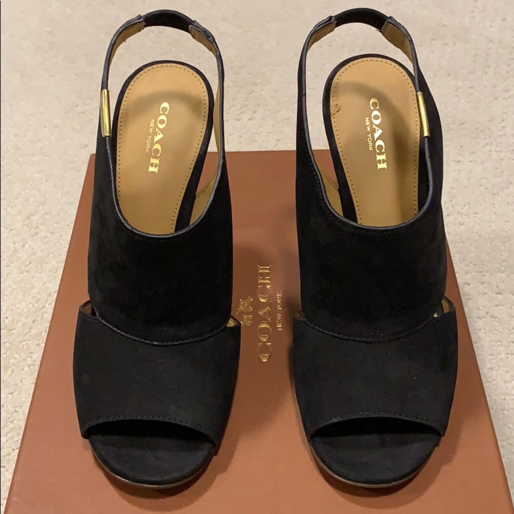 COACH Lexus Nubuck Heel, 6.5